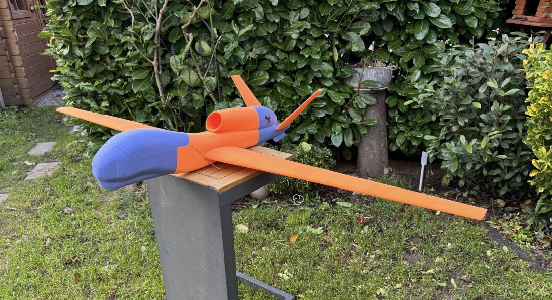 RQ-4 Global Hawk!